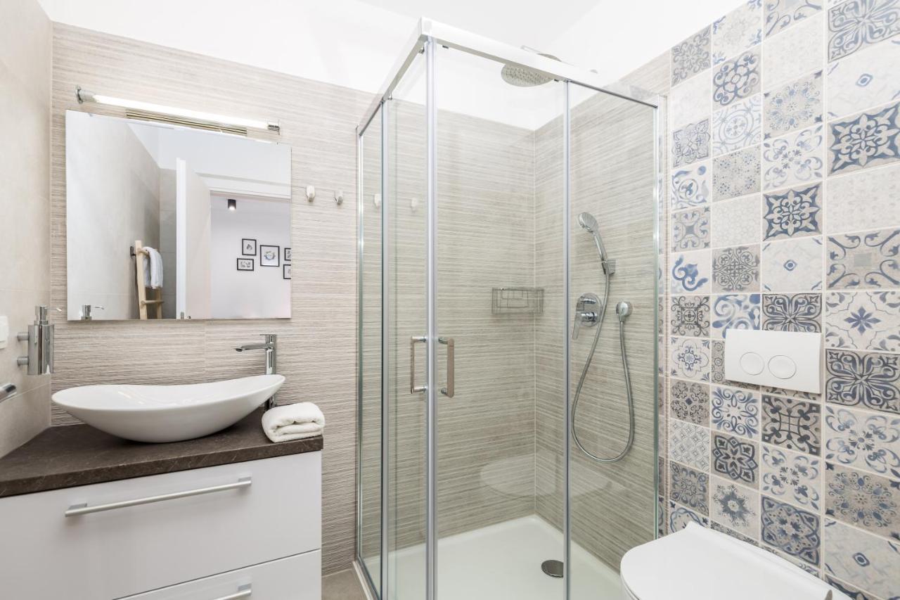 Srnec Apartments - Korzo Ριέκα Εξωτερικό φωτογραφία