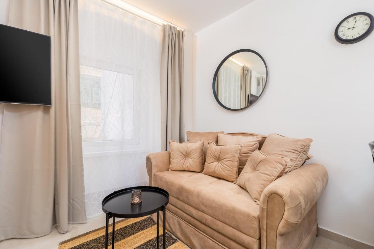 Srnec Apartments - Korzo Ριέκα Εξωτερικό φωτογραφία